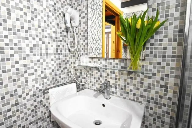 Standard Tek Büyük veya İki Ayrı Yataklı Oda