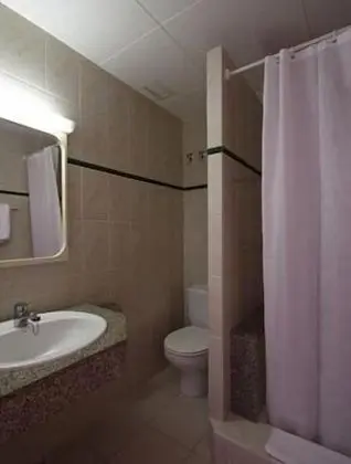 Standard Oda, 2 Tek Kişilik Yatak