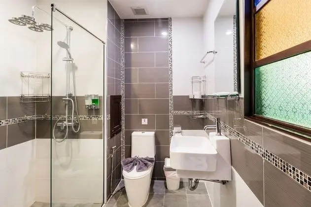 Deluxe Queen Room with Sofa