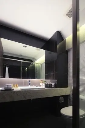 Superior Double Bed/Express Way View