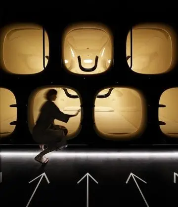 Tek Kişilik Oda, Sadece kadınlar için, Sigara İçilmez (Capsule Room)