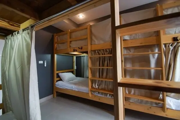 4-Bed Mixed Dormitory
