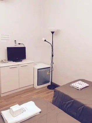 Male Dormitory with Shared Bathroom