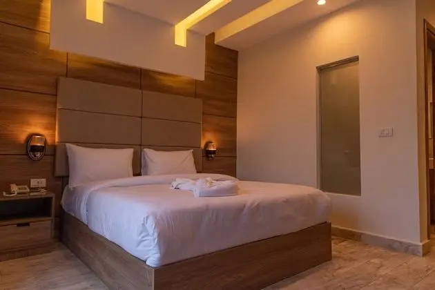Double Room with Balcony, Pyramids view