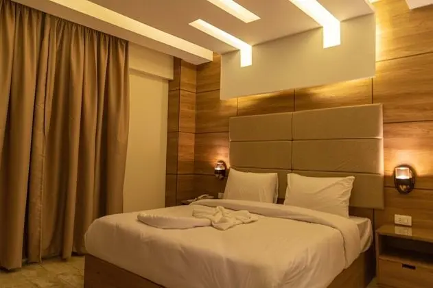 Double Room with Balcony, Pyramids view