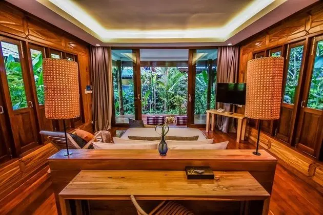 Deluxe Villa, Garden View