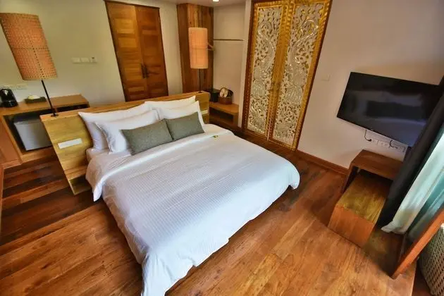 Superior Villa, Kanal Manzaralı