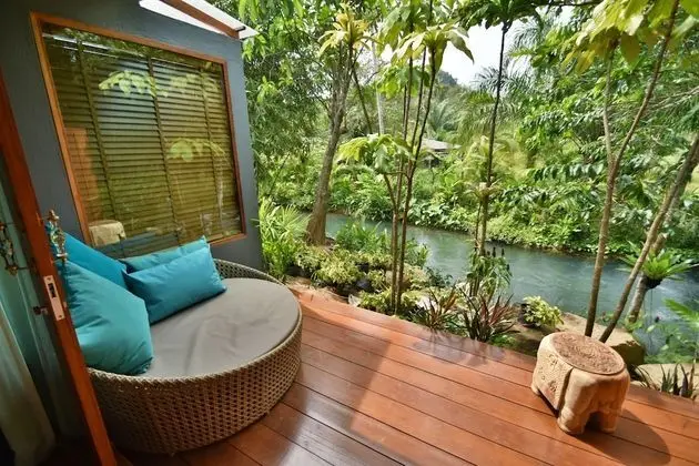 Superior Villa, Kanal Manzaralı