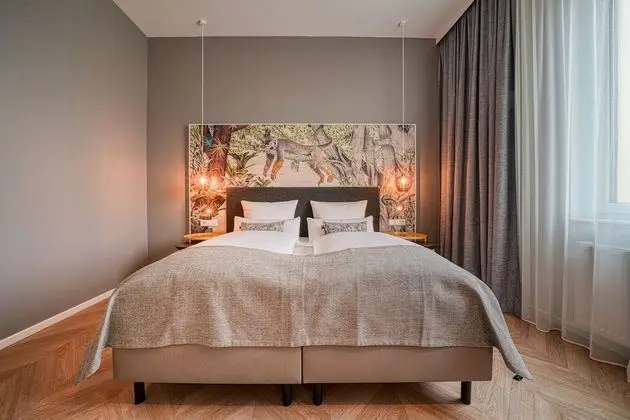 Superior King Room