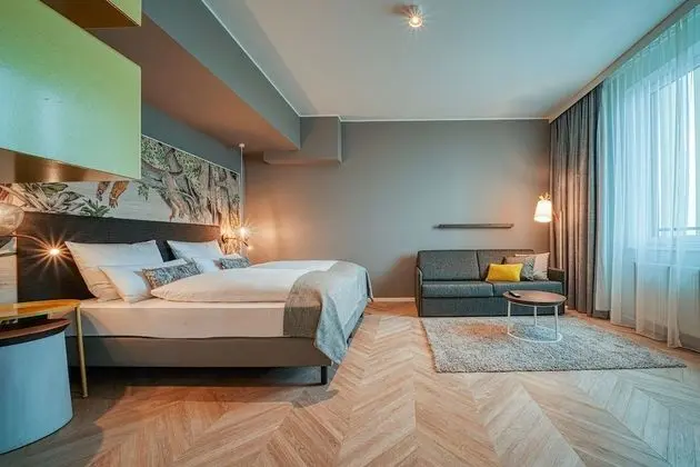 Superior King Room