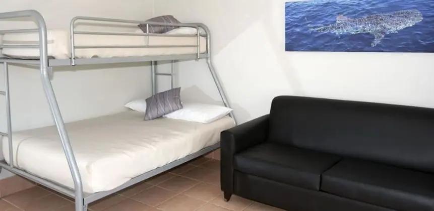 Apart Daire, Bahçe Manzaralı