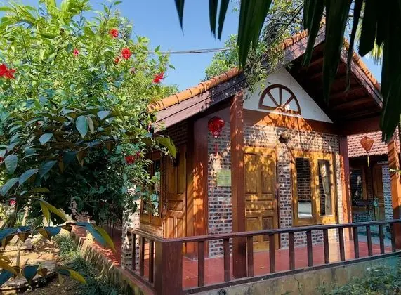 Deluxe Bungalov, Havuz Manzaralı