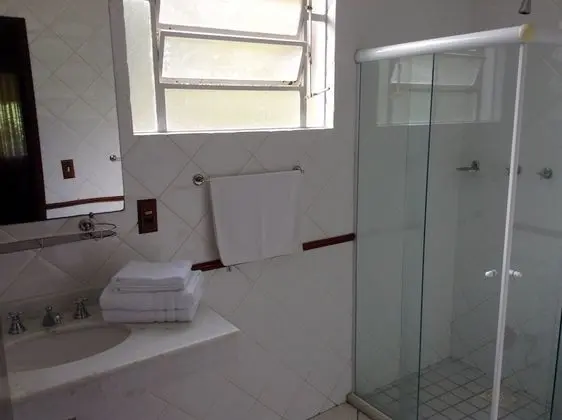 Basic Oda, 1 Büyük (Queen) Boy Yatak, Sigara İçilmez, Bahçeli