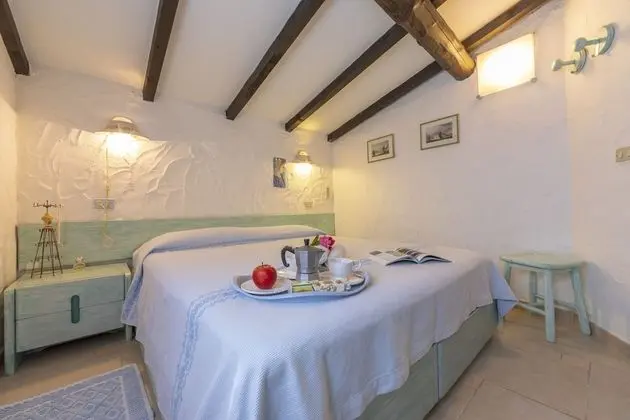 Family Ev, Birden Çok Yatak, 2 Banyolu, Bahçeli (Villa Nini With Sea View)