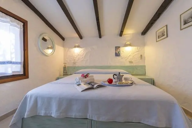 Family Ev, Birden Çok Yatak, 2 Banyolu, Bahçeli (Villa Nini With Sea View)