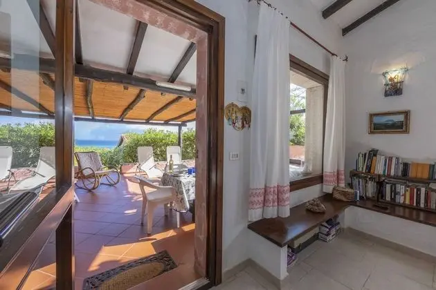 Family Ev, Birden Çok Yatak, 2 Banyolu, Bahçeli (Villa Nini With Sea View)