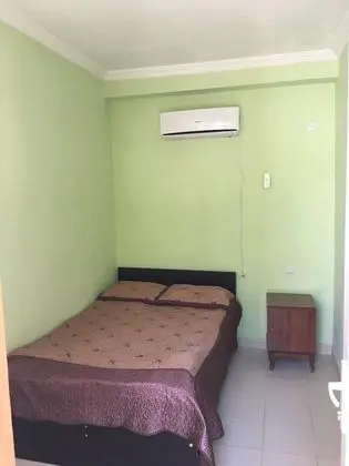 Basic Tek Büyük veya İki Ayrı Yataklı Oda