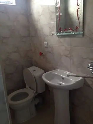 Basic Tek Büyük veya İki Ayrı Yataklı Oda