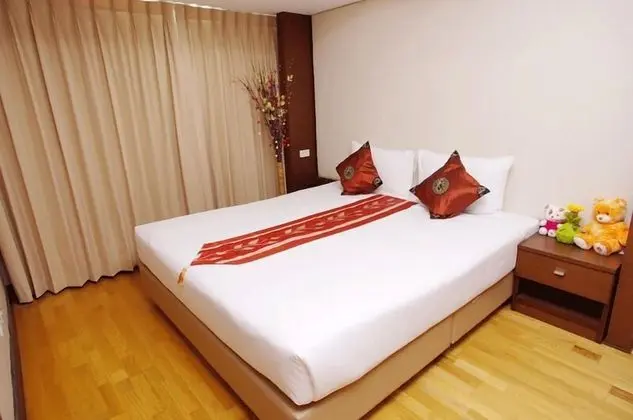 1-Bedroom Suite