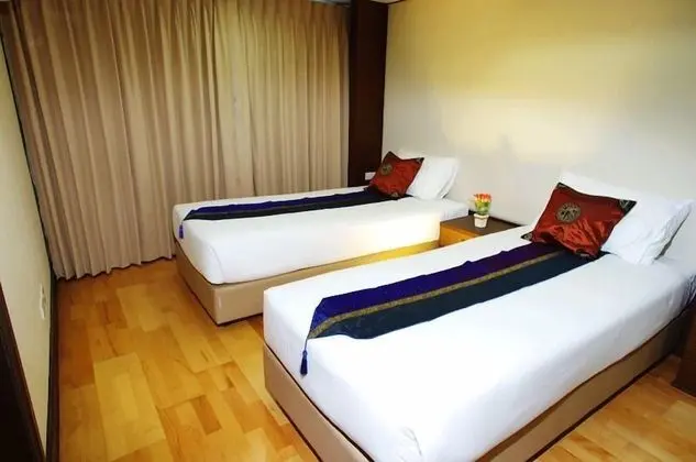 1-Bedroom Suite