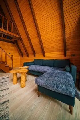 Bungalow, Bahçe Manzaralı, Havuzlu