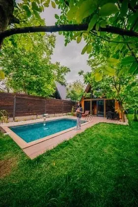 Bungalow, Bahçe Manzaralı, Havuzlu