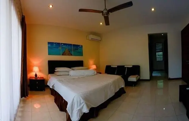 Executive Villa, 2 Yatak Odası, Havuz Manzaralı, Havuz Kenarı