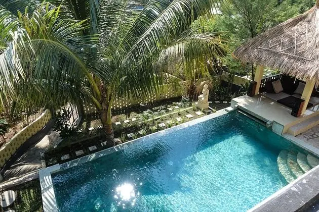 Executive Villa, 2 Yatak Odası, Havuz Manzaralı, Havuz Kenarı