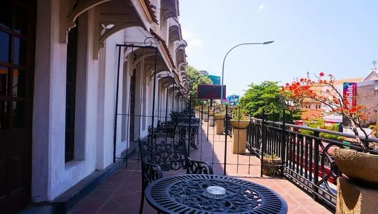Deluxe Tek Büyük veya İki Ayrı Yataklı Oda, Balkon