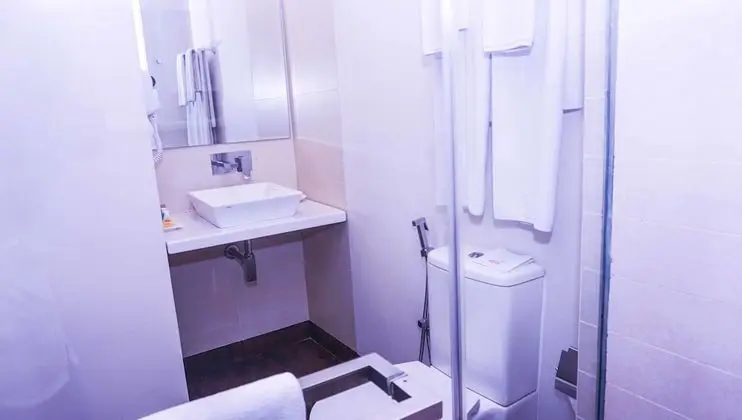 Deluxe Tek Büyük veya İki Ayrı Yataklı Oda, Balkon