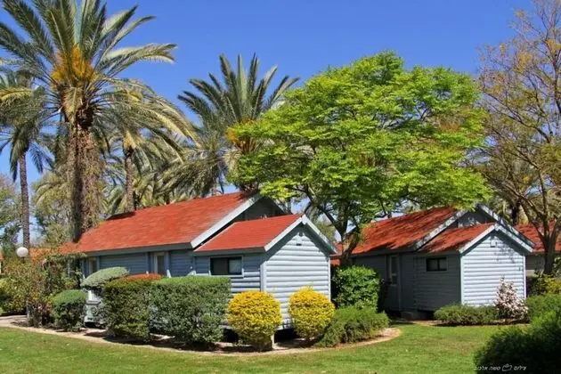 Kulübe, 1 Yatak Odası, Bahçeli