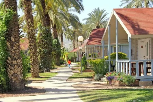 Kulübe, 1 Yatak Odası, Bahçeli