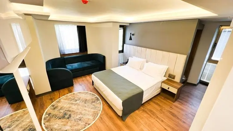 Standart Oda, Şehir Manzaralı