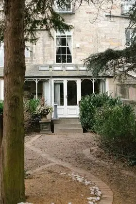 Townhouse Grand