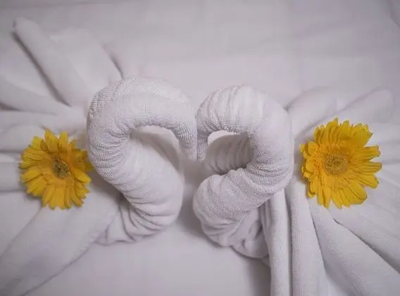 Comfort Queen Room