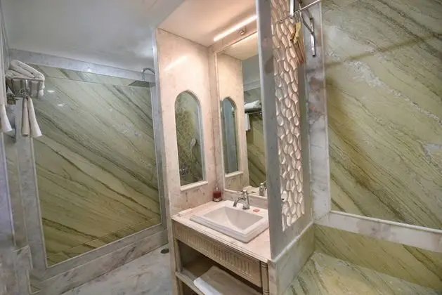 Deluxe Oda, 1 Çift Kişilik Yatak, Sigara İçilmez