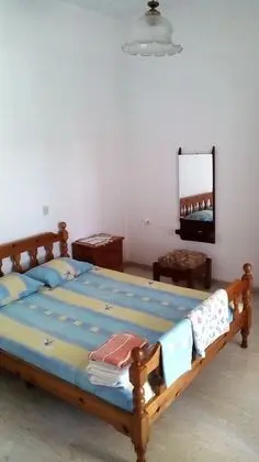 Stüdyo, Bahçe Manzaralı