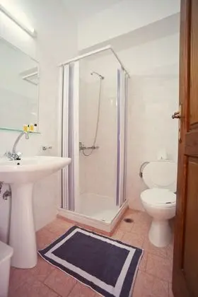 Classic Apart Daire, Havuz Manzaralı