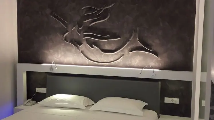 Exclusive Stüdyo, Havuz Manzaralı