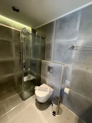 Exclusive Stüdyo, Havuz Manzaralı