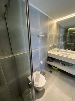 Exclusive Stüdyo, Havuz Manzaralı