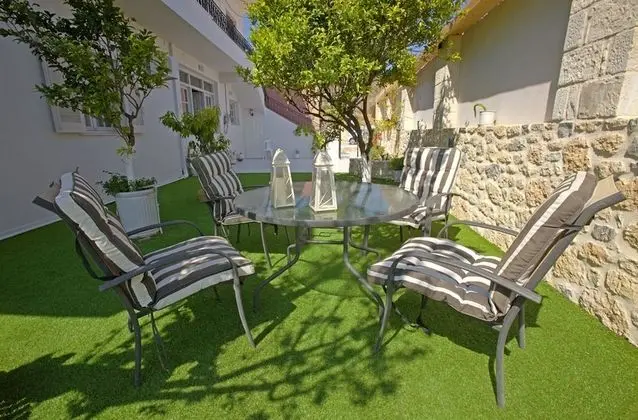 Exclusive Ev, Bahçe Manzaralı