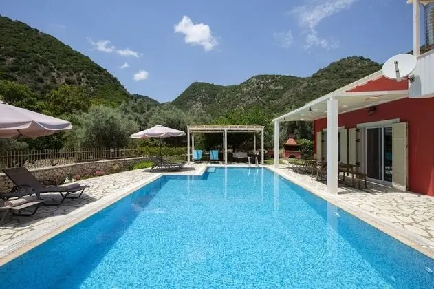 Villa, 4 Yatak Odası, Kişiye Özel Havuzlu, Dağ Manzaralı