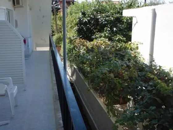 Basic Tek Büyük veya İki Ayrı Yataklı Oda