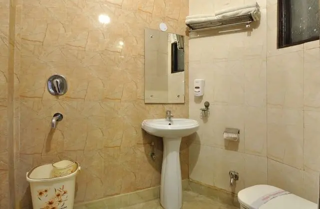 Superior Tek Büyük Yataklı Oda, 1 Çift Kişilik Yatak, Engellilere Uygun, Sigara İçilebilir