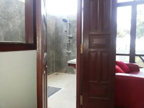 Deluxe Tek Büyük Yataklı Oda, 1 En Büyük (King) Boy Yatak, Buzdolabı, Havuz Kenarı