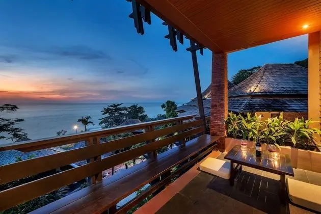 Deluxe Jacuzzi Seaview