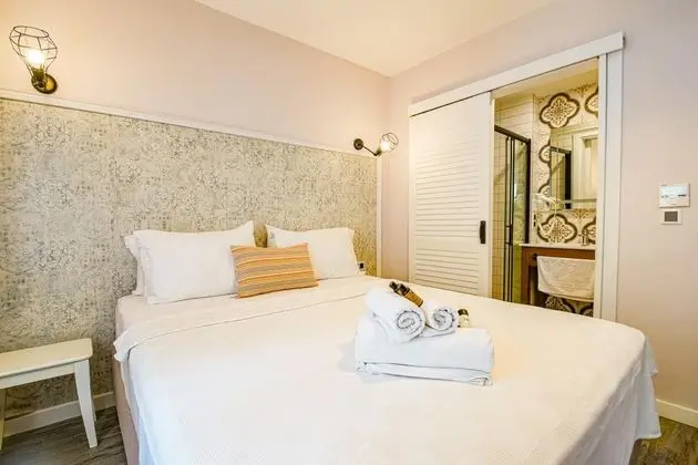 Deluxe Oda, Sokak Manzaralı