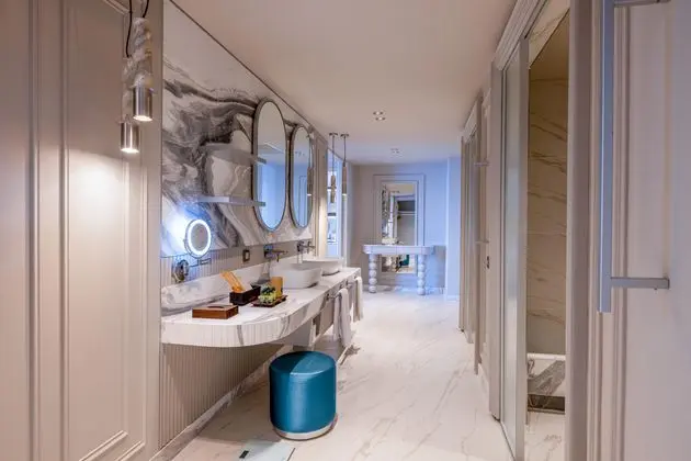 https://images.etstur.com/imgproxy/resize/2560x1440/files/images/hotelImages/etsrooms/438/Nirvana_Dolce_Vita_20251113120710_11.jpg