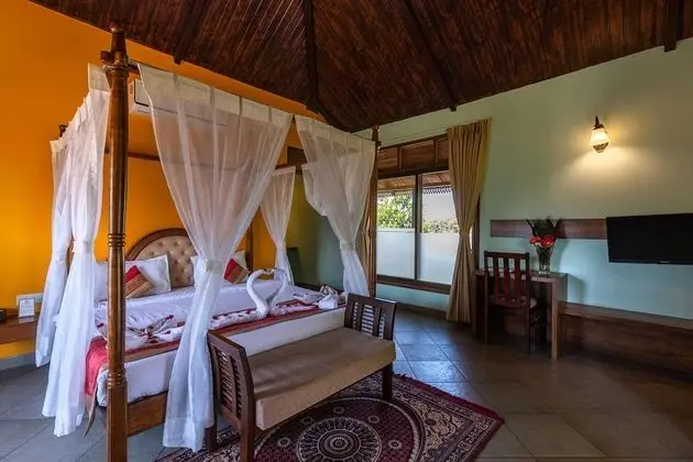 Deluxe Kır Evi